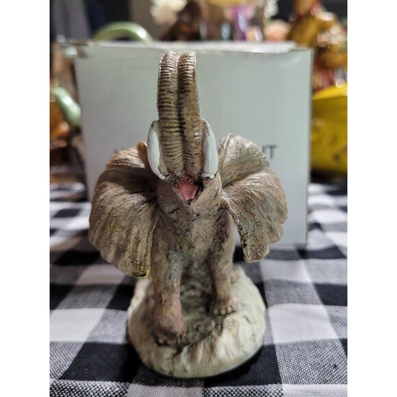 Vintage Ceramic Figurine Trunk UP Elephant - Picture 5 of 5